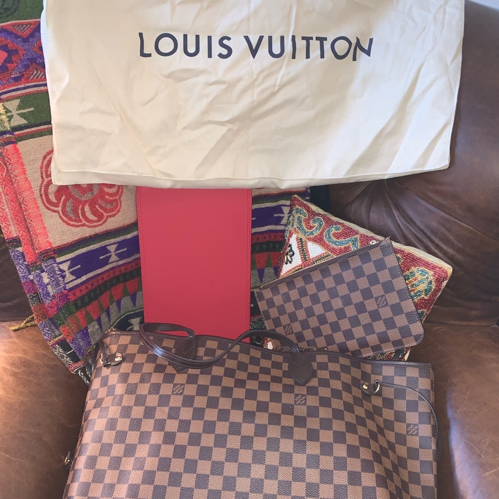 LV Neverfull GM
Damier Ebene